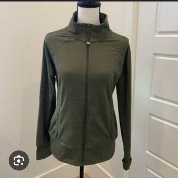 LORNA JANE Green Zip-Up Jacket Size Medium - Picture 1 of 1